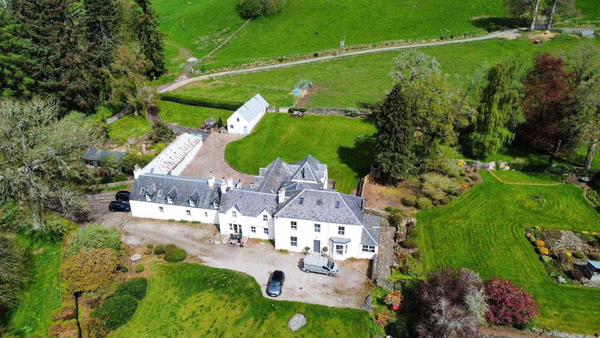 The Gardeners Cottage Pitlochry Exterior photo
